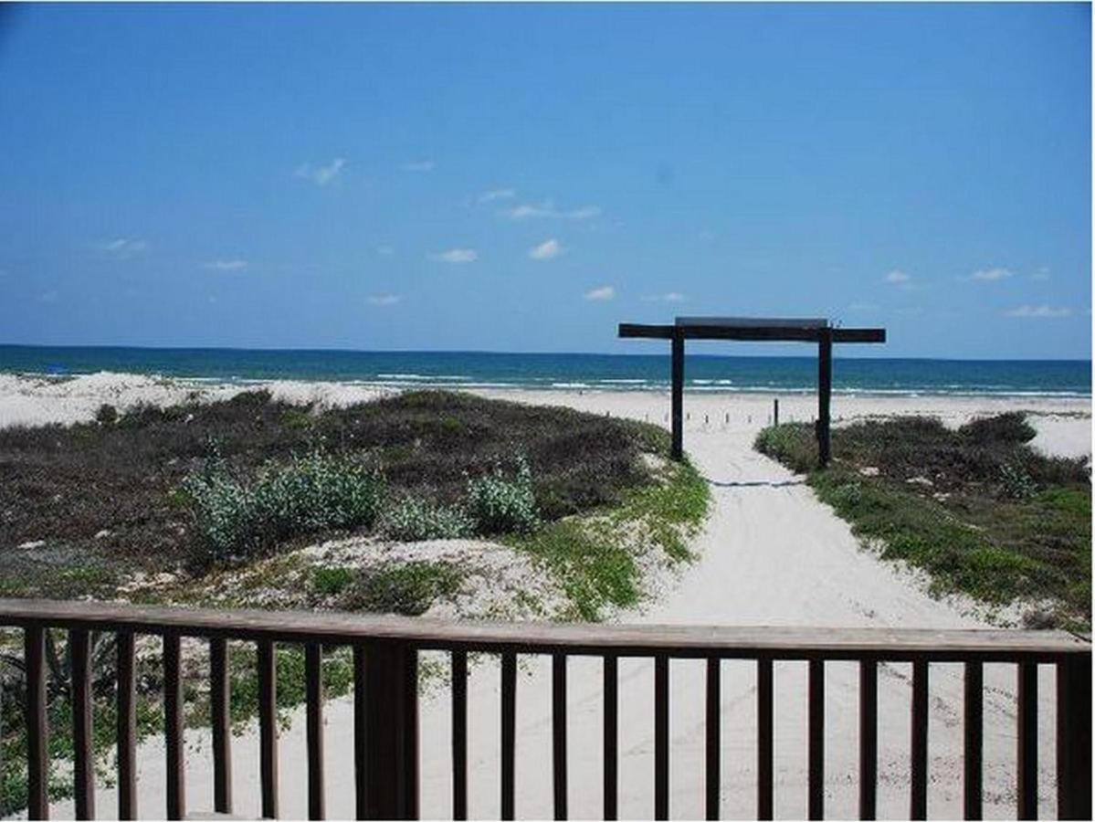Beachgate Condosuites And Oceanfront Apartment *