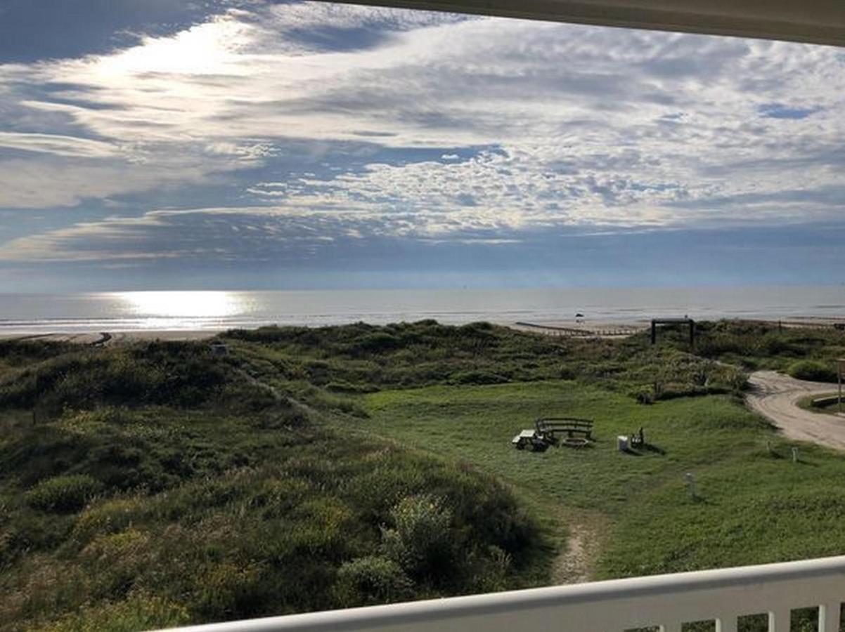Apartment Beachgate Condosuites And Oceanfront *